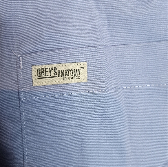 Grey's Anatomy by Barco Riley Scrub Top Faux Wrap V-neck Blue Ciel size XL - Picture 6 of 8